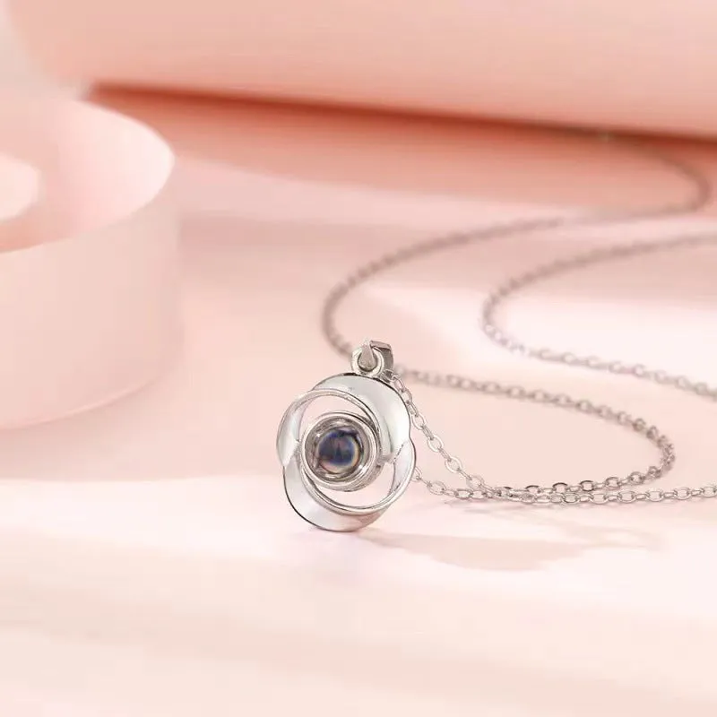 Memori Spin Necklace