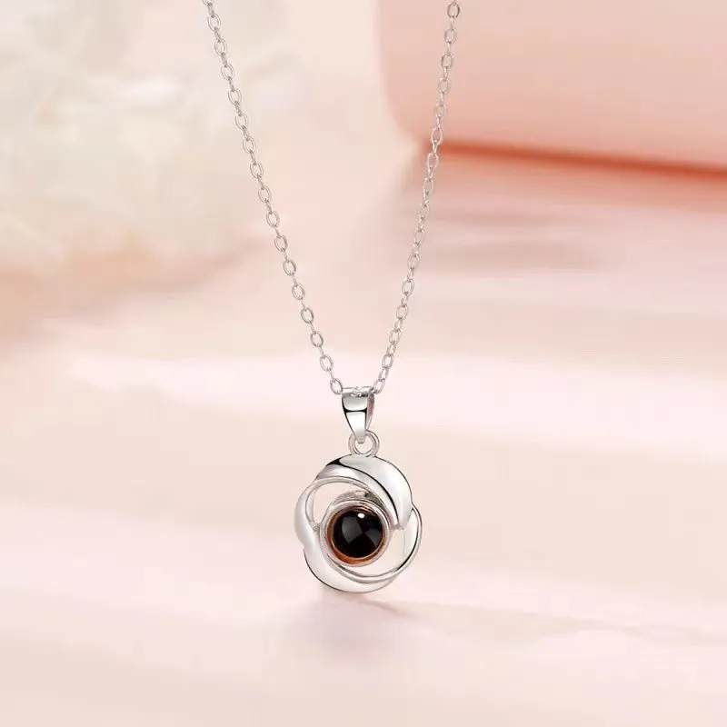 Memori Spin Necklace